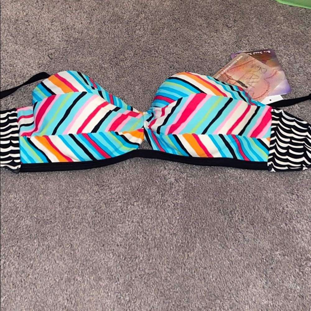 Bathing suit top